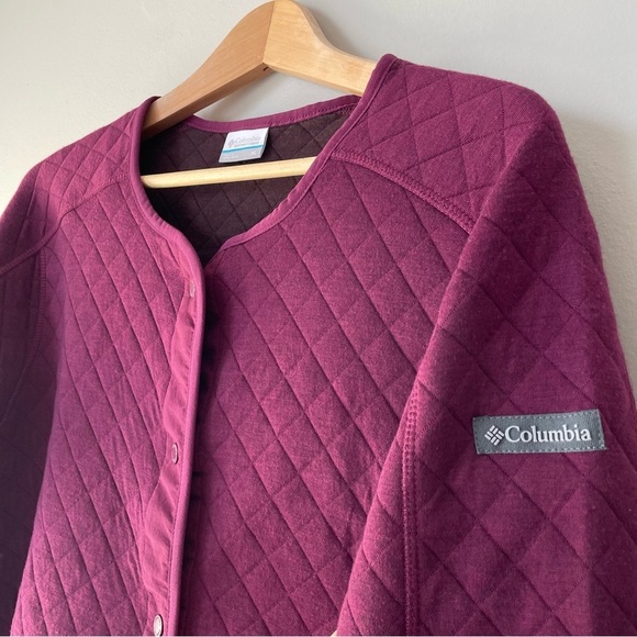 Columbia Lodge Quilted Cardigan Sweater Size XL Burgundy Purple Mid Weight Layer - Picture 7 of 8